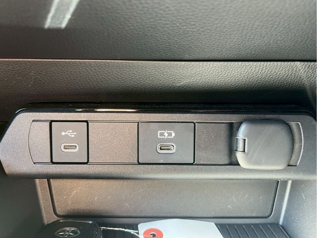 TOYOTA PRIUS 2025 Image 31