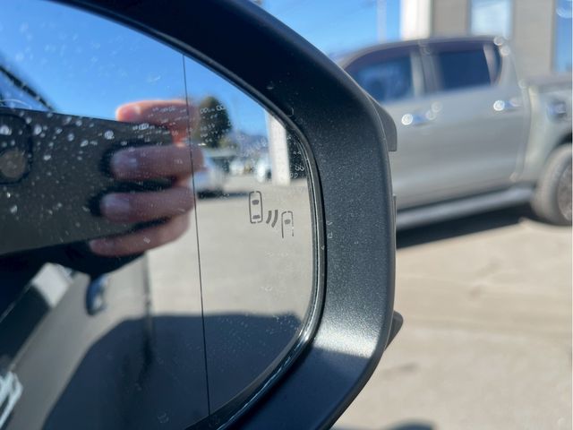 TOYOTA PRIUS 2025 Image 31