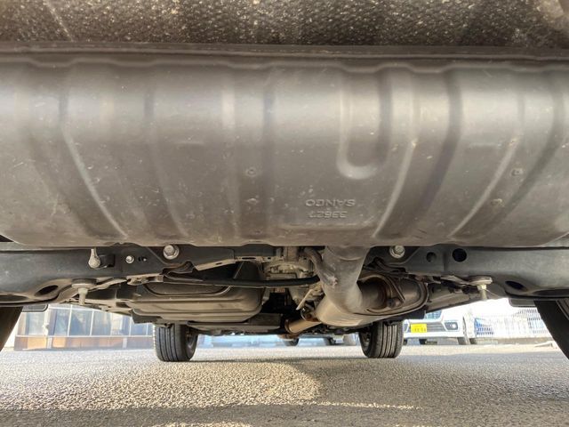 TOYOTA LEXUS NX300 2018 Image 31