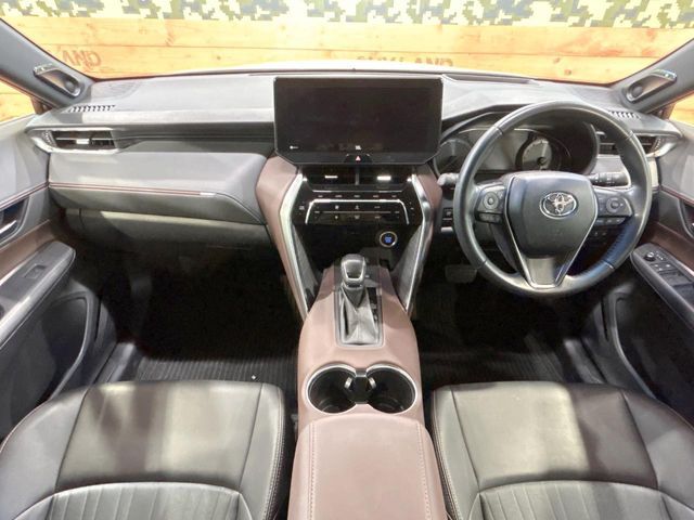 TOYOTA HARRIER 2WD 2021 Image 31