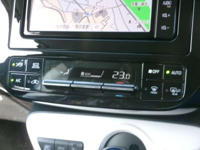 TOYOTA PRIUS 2018 Image 31