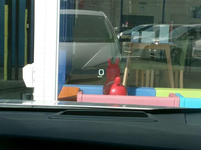 TOYOTA PRIUS 2018 Image 31