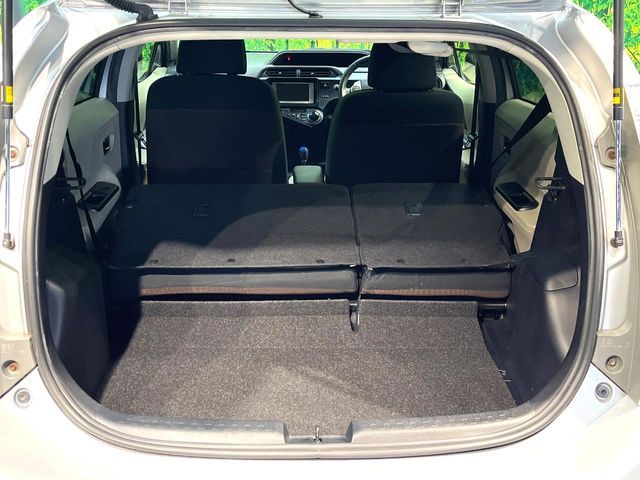 TOYOTA AQUA 2013 Image 31