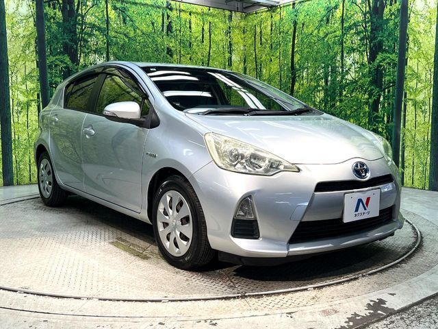 TOYOTA AQUA 2013 Image 31