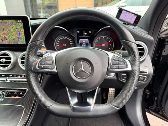 MERCEDES BENZ C CLAS 2015 Image 31