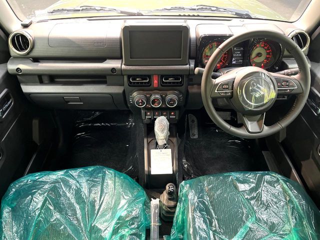 SUZUKI JIMNY NOMADE 2026 Image 31