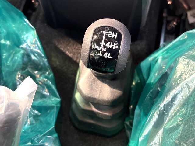 SUZUKI JIMNY NOMADE 2026 Image 31