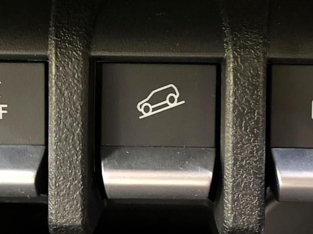 SUZUKI JIMNY NOMADE 2026 Image 31