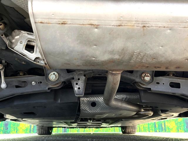 TOYOTA PRIUS 2018 Image 31