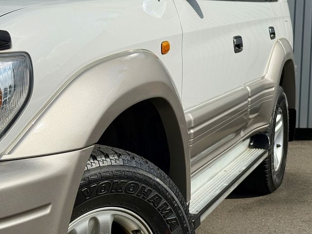TOYOTA LANDCRUISER PRADO 2000 Image 31