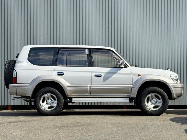TOYOTA LANDCRUISER PRADO 2000 Image 31