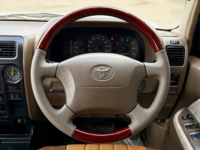 TOYOTA LANDCRUISER PRADO 2000 Image 31