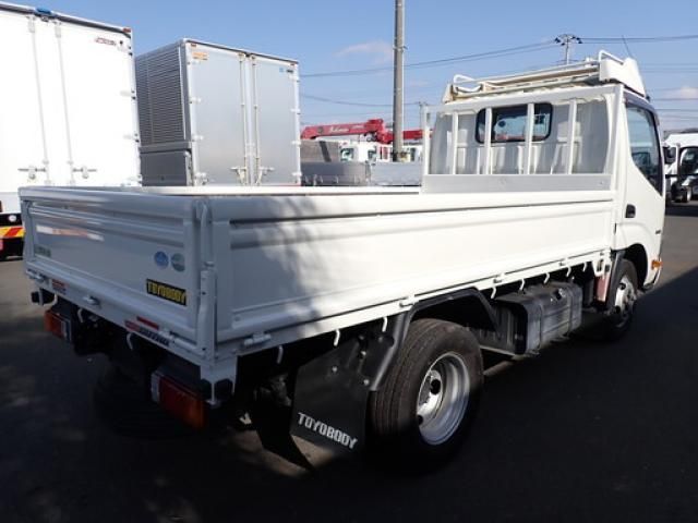 HINO DUTRO 2019 Image 31