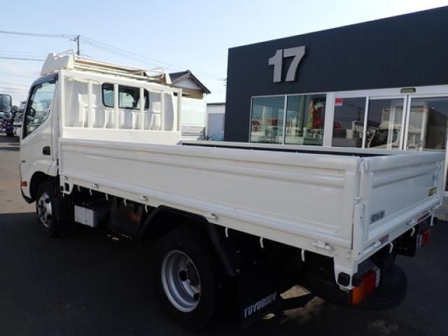 HINO DUTRO 2019 Image 31