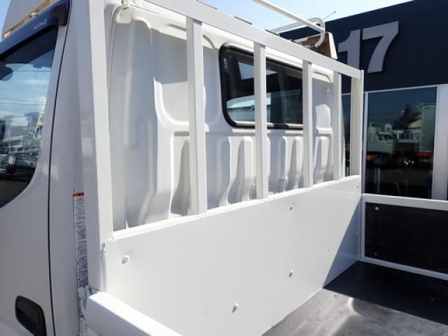 HINO DUTRO 2019 Image 31