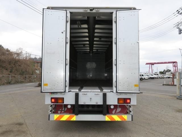 ISUZU FORWARD 2020 Image 31