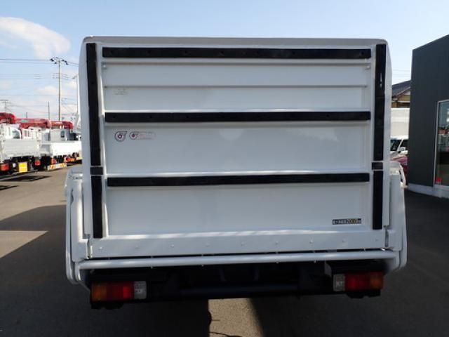 HINO DUTRO 2015 Image 31