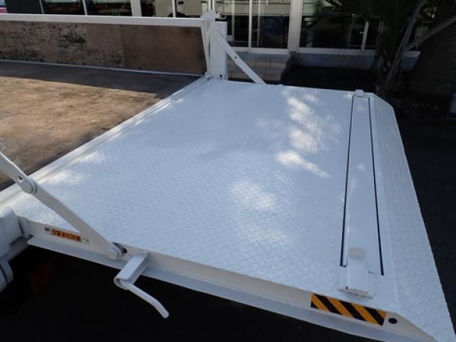 HINO DUTRO 2015 Image 31