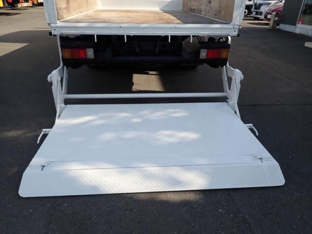 HINO DUTRO 2015 Image 31