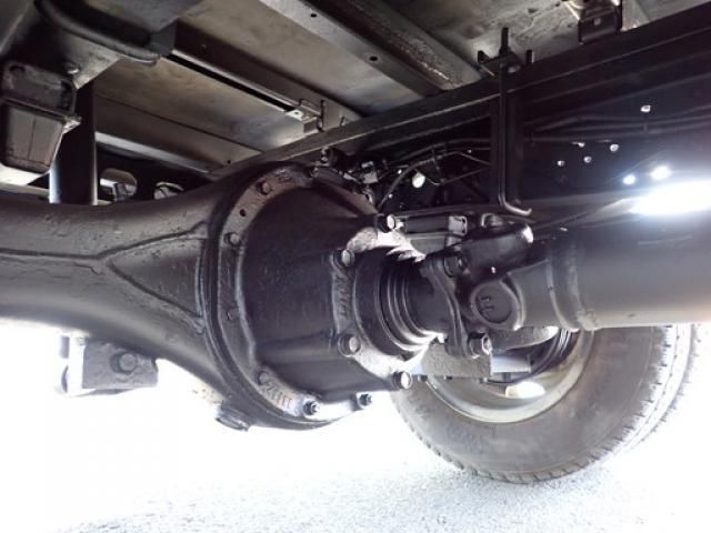 HINO DUTRO 2015 Image 31