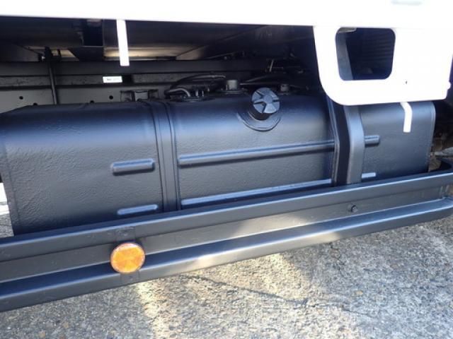 HINO DUTRO 2015 Image 31