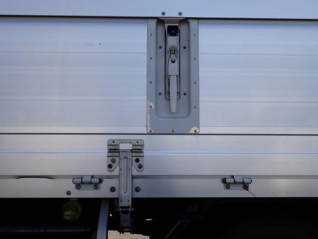 HINO RANGER 2013 Image 31