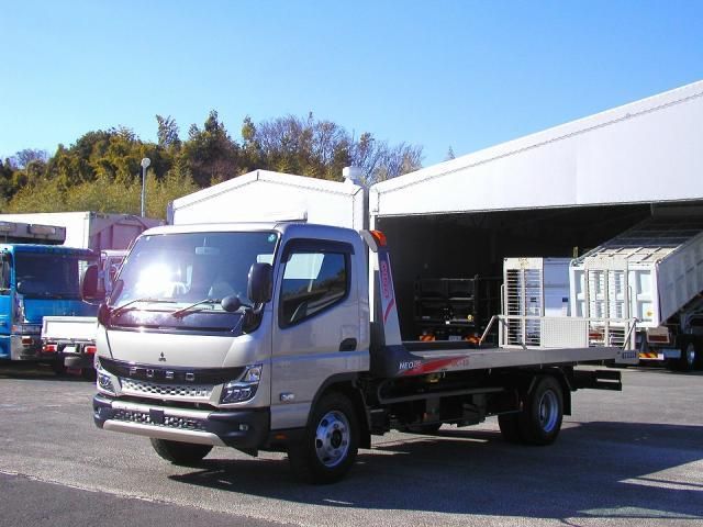 MITSUBISHI CANTER 2022 Image 31
