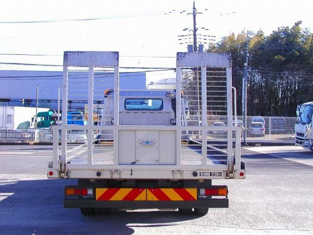 MITSUBISHI CANTER 2022 Image 31
