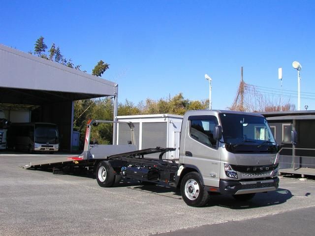 MITSUBISHI CANTER 2022 Image 31