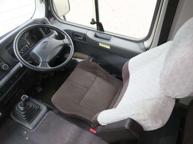 HINO LIESSE 2018 Image 31