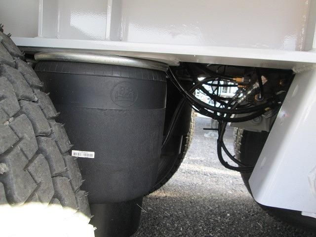 OTHERS トレクス 2025 Image 31