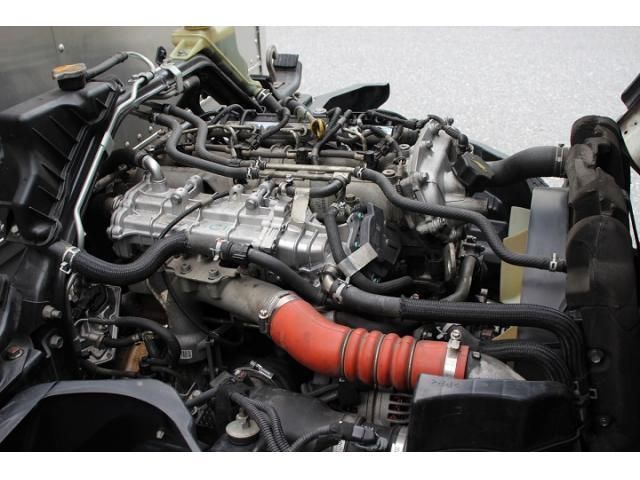 MITSUBISHI CANTER 2015 Image 31