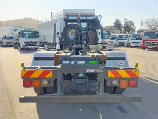 MITSUBISHI FUSOU FIGHTER 2019 Image 31