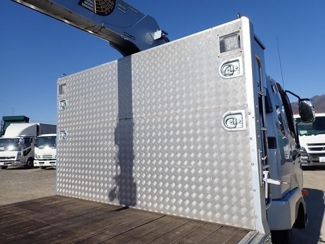 MITSUBISHI FUSOU FIGHTER 2018 Image 31