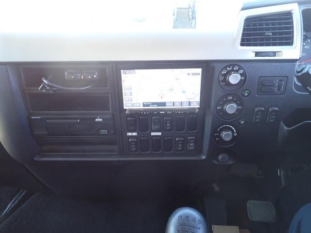 MITSUBISHI FUSOU FIGHTER 2018 Image 31