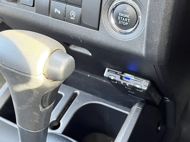 DAIHATSU HIJET TRUCK 4WD 2022 Image 31