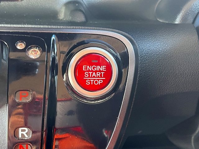 HONDA N BOX CUSTOM 2014 Image 31