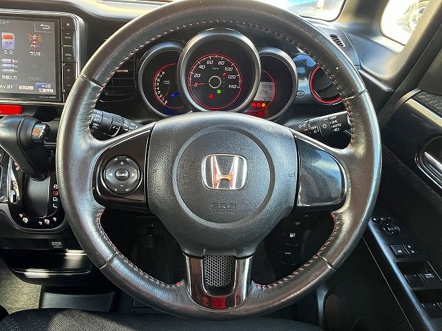 HONDA N BOX CUSTOM 2014 Image 31