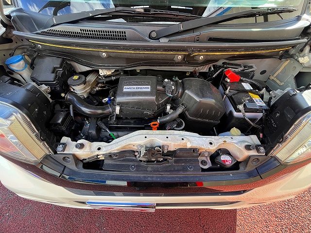 HONDA N BOX CUSTOM 2014 Image 31