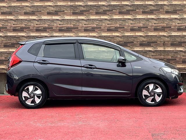 HONDA FIT HYBRID 2015 Image 31