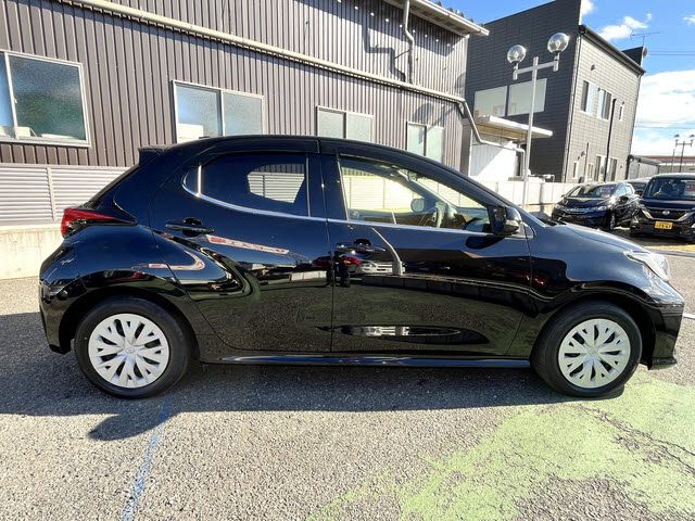 TOYOTA YARIS 2020 Image 31