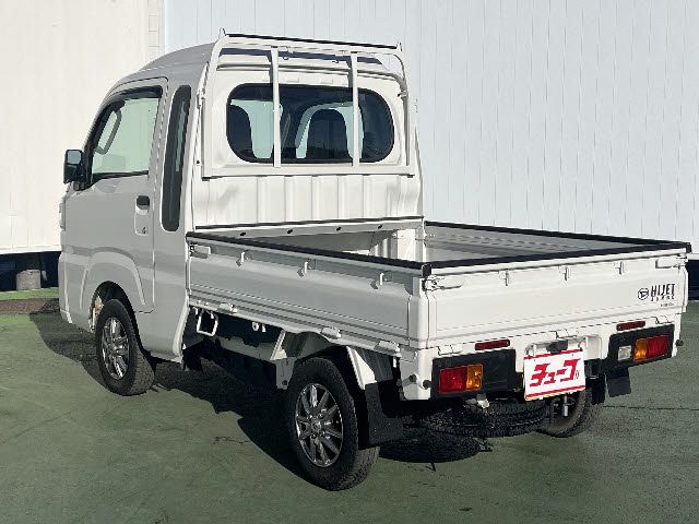 DAIHATSU HIJET TRUCK 4WD 2022 Image 31