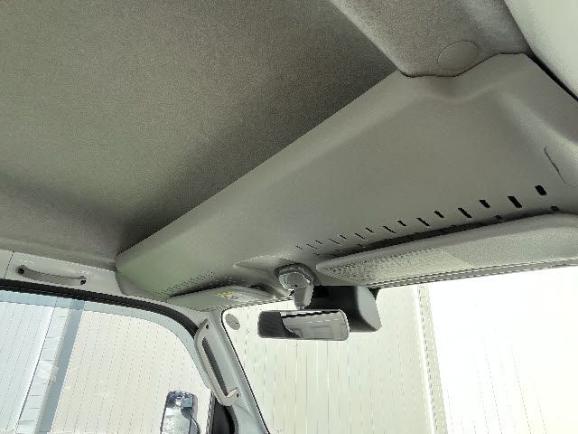 DAIHATSU HIJET TRUCK 4WD 2022 Image 31