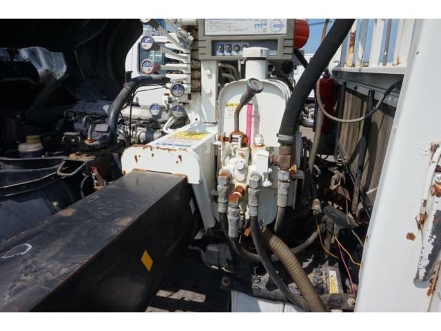 MITSUBISHI CANTER 2004 Image 31