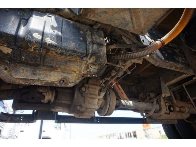 MITSUBISHI CANTER 2004 Image 31