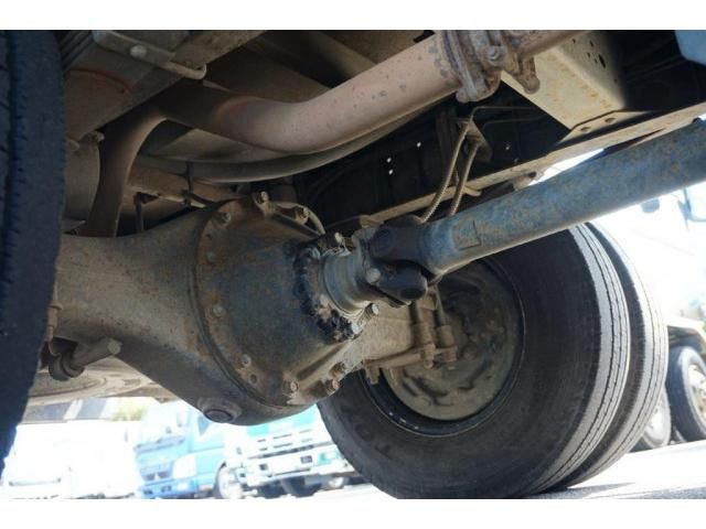 MITSUBISHI CANTER 2004 Image 31