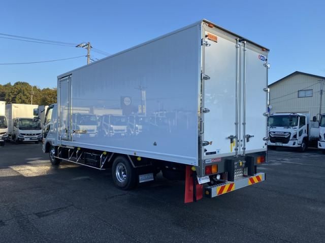 MITSUBISHI FUSOU FIGHTER 2025 Image 31