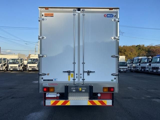 MITSUBISHI FUSOU FIGHTER 2025 Image 31