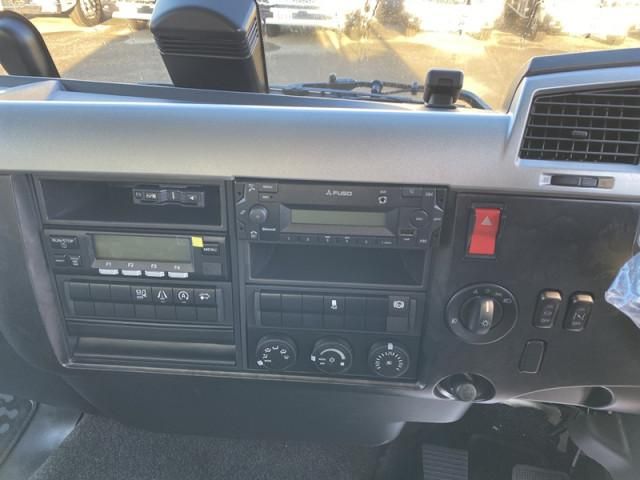 MITSUBISHI FUSOU FIGHTER 2025 Image 31