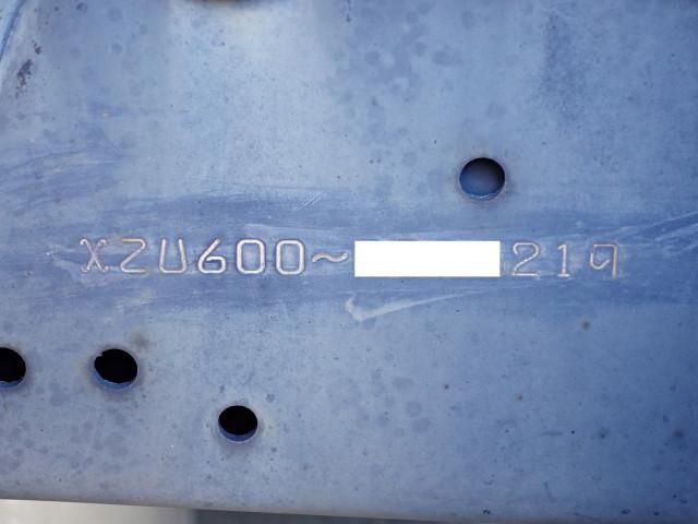 HINO DUTRO 2012 Image 31